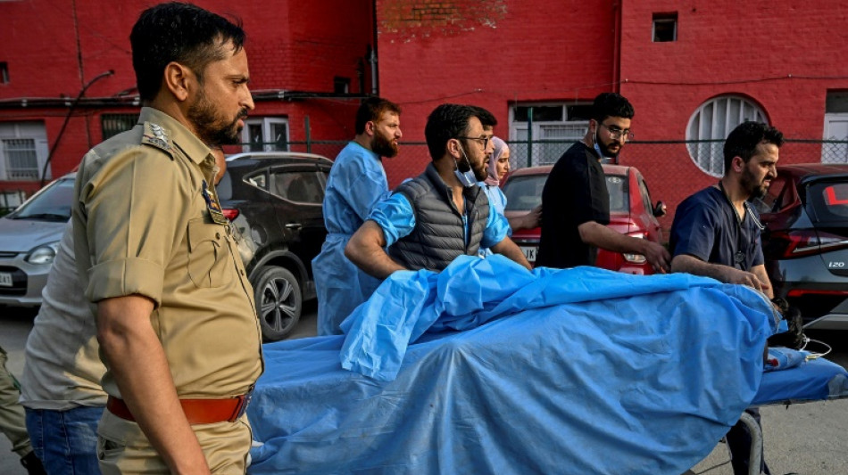 Al menos 24 muertos en un ataque contra turistas en Cachemira, según una fuente policial