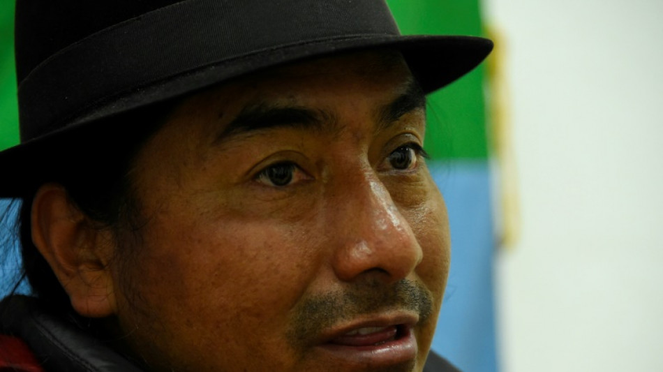 Leonidas Iza, el ind&iacute;gena de poncho rojo que acorrala gobiernos