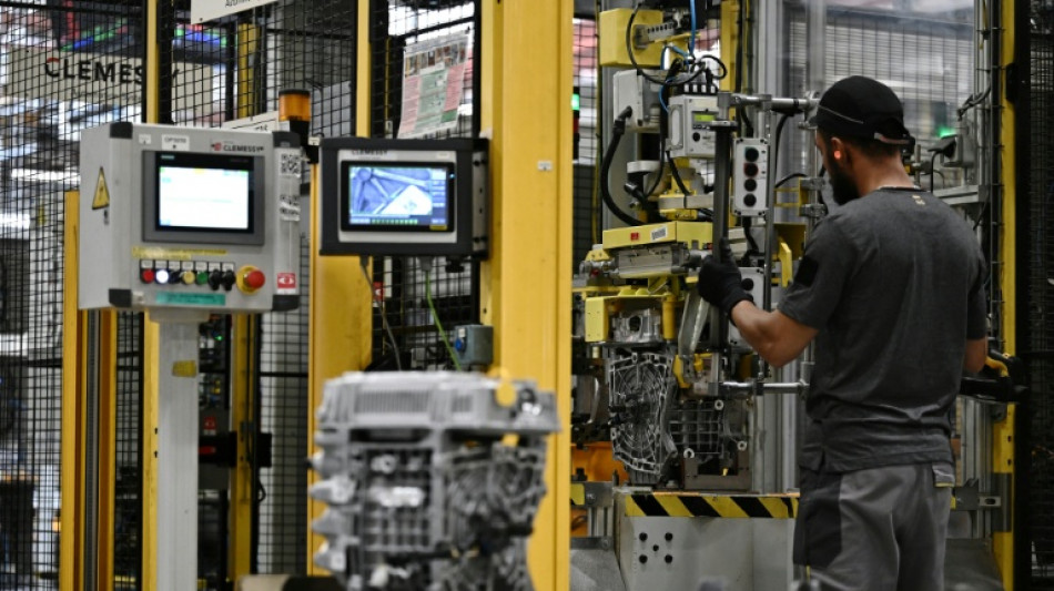 La producci&oacute;n industrial de Francia baj&oacute; un 0,3% en agosto