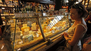 Casa Bianca, 'stop a prodotti lattiero-caseari, alcolici e moto dal Canada'