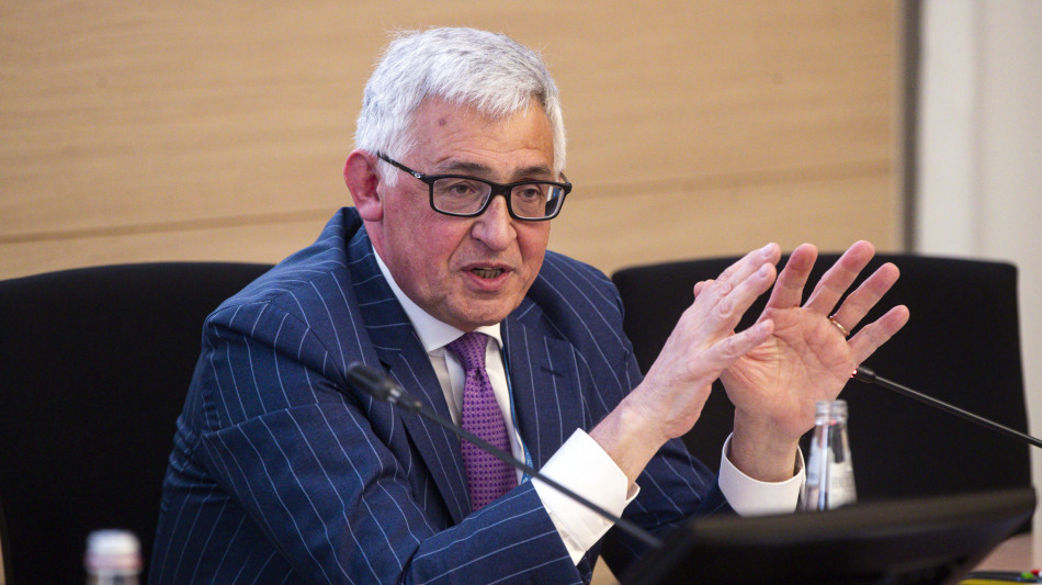 Cipollone, sperimentazione euro digitale nel 2027 e lancio nel 2029