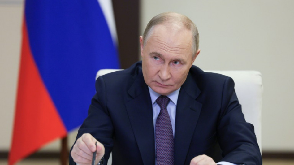 Putin dice estar dispuesto a "ayudar a resolver" la cuesti&oacute;n nuclear entre Ir&aacute;n y EEUU