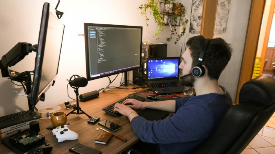 Bundesarbeitsgericht verhandelt zum Umgang mit unbezahlten &Uuml;berstunden