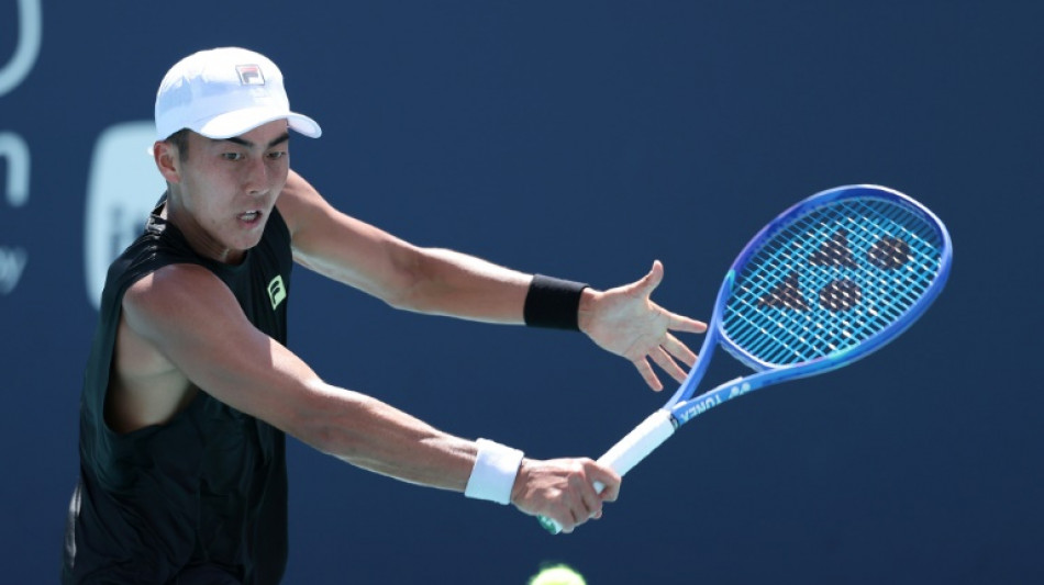 B&aacute;ez perde para Bublik na estreia no Masters 1000 de Miami