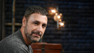 Bova deposita all'ufficio marchi la frase 'occhi spaccanti'