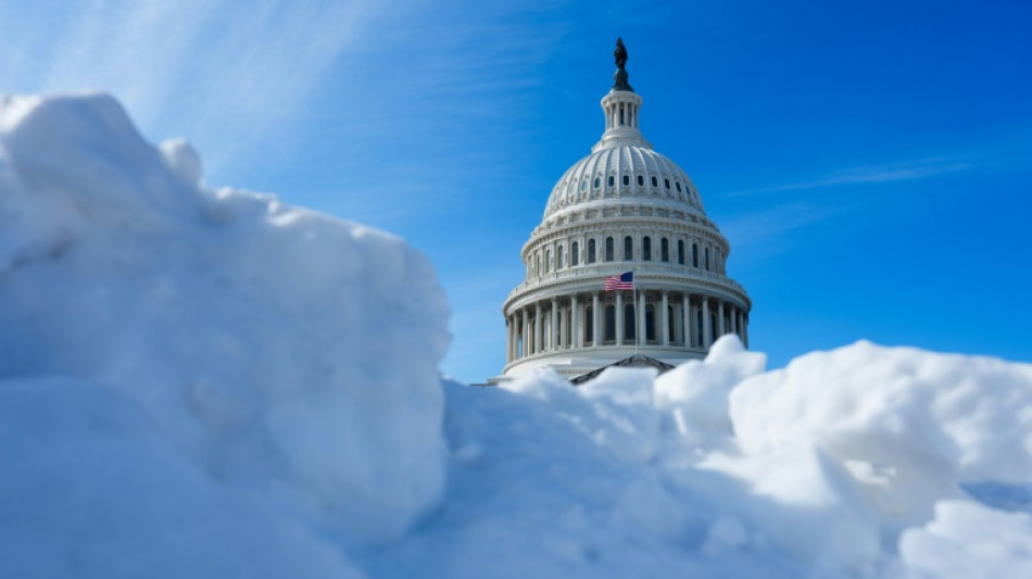 Trump insta al Congreso a acabar con la par&aacute;lisis gubernamental