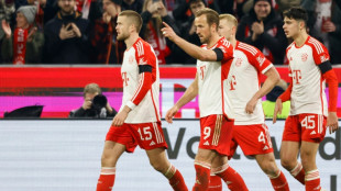 Kane's injury time goal fires Bayern past Leipzig