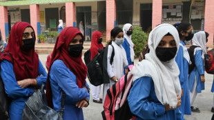 Pakistan: les &eacute;l&egrave;ves de Lahore devront porter le masque en classe &agrave; cause de la pollution