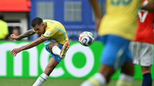 T&eacute;cnico do Newcastle tem d&uacute;vidas sobre perman&ecirc;ncia de Bruno Guimar&atilde;es no clube