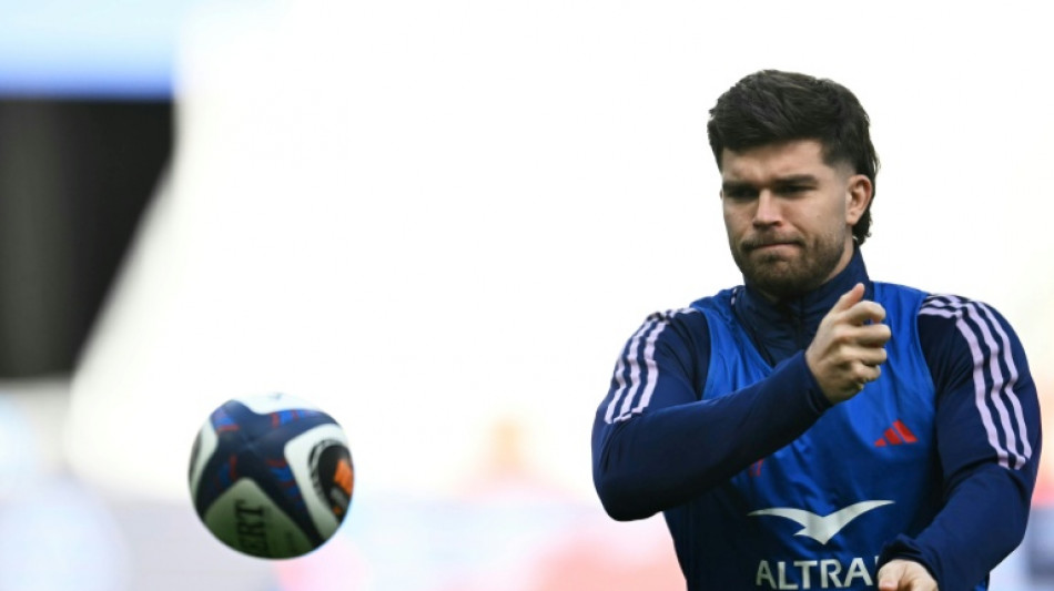 All lights are go for Jalibert, says France's Dupont