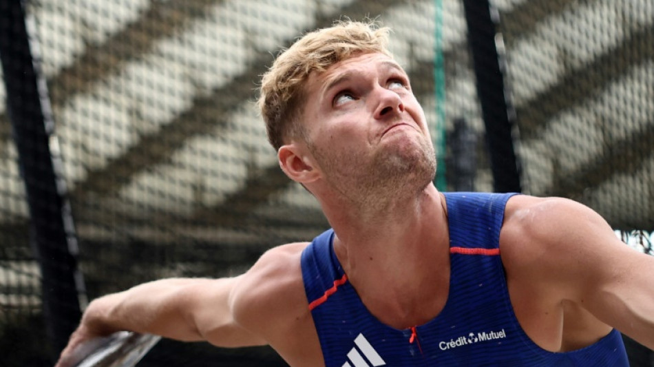 Athl&eacute;tisme: Mayer, Paris en vue apr&egrave;s une frayeur &agrave; la perche