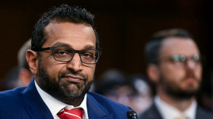 Sous pression, le directeur du FBI croise le fer avec les d&eacute;mocrates au S&eacute;nat