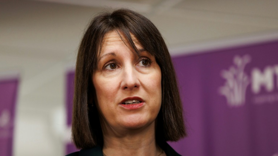 UK finance minister under pressure to restore market confidence