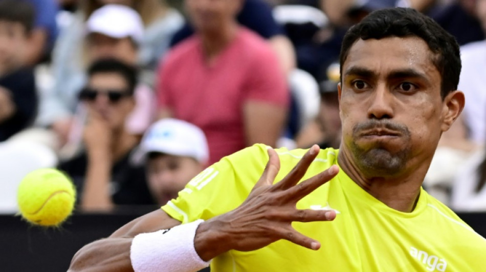 Brasil estreia com derrota para It&aacute;lia na Copa Davis; B&eacute;lgica, Espanha e EUA vencem