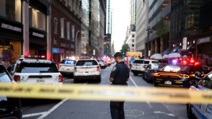 Un tireur tue au moins quatre personnes à New York avant d'être retrouvé mort