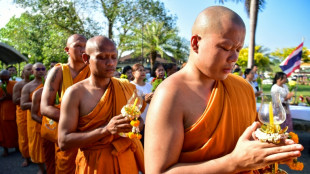 Sexskandal unter M&ouml;nchen ersch&uuml;ttert Thailand