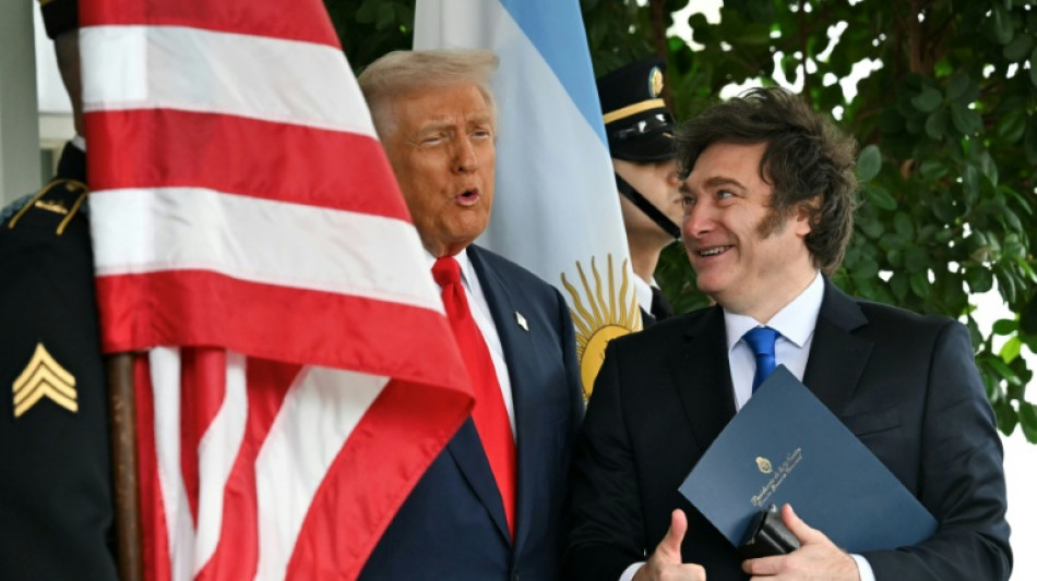 Trump adverte que ajuda à Argentina está vinculada a resultado eleitoral