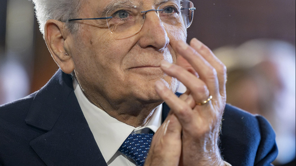 Mattarella,grati alla Polizia per tutela legalità e solidarietà