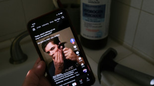 Pommettes taill&eacute;es au marteau: ces conseils de beaut&eacute; 2.0 qui font m&acirc;le