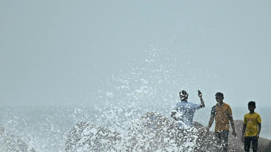 Tormenta tropical deja 12 muertos en Sri Lanka, entre ellos seis ni&ntilde;os
