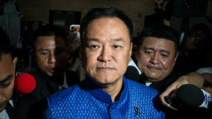 Novo Parlamento da Tail&acirc;ndia confirma Anutin Charnvirakul como primeiro-ministro