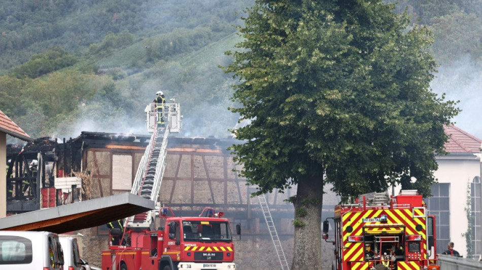 Vermutlich elf Tote bei Brand in Ferienunterkunft f&uuml;r Behinderte im Elsass