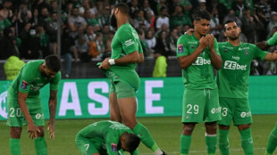 Ligue 2: Saint-Etienne d&eacute;j&agrave; dans le dur