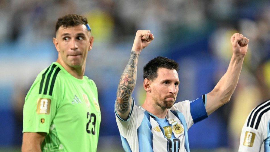 Argentina "vai competir at&eacute; o fim", garante Messi ap&oacute;s classifica&ccedil;&atilde;o dram&aacute;tica para as oitavas