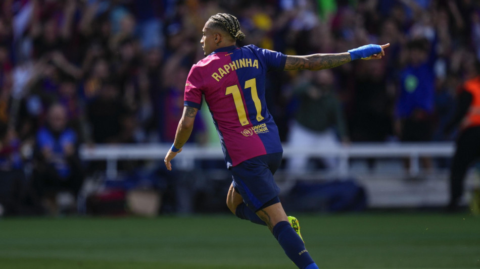Calcio: Raphinha rinnova col Barcellona fino al 2028