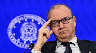 Valditara, le scuole non possono stabilire nuove festivit&agrave;