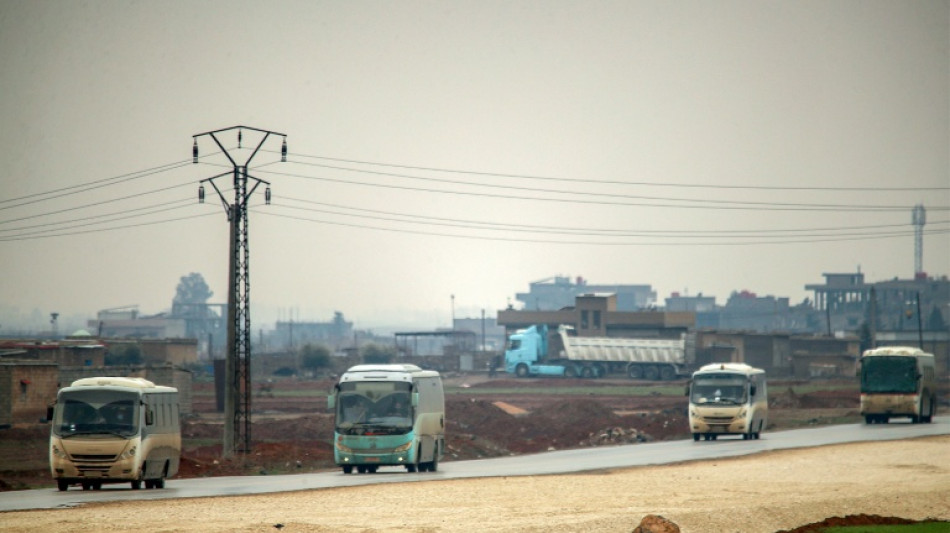 Termina el traslado de presos del EI de Siria a Irak