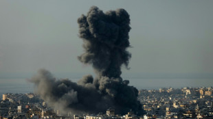 Una decena de muertos en bombardeos israel&iacute;es en la capital de L&iacute;bano