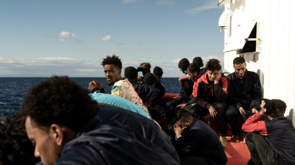 Italie: des centaines de migrants toujours bloqu&eacute;s sur les navires des ONG