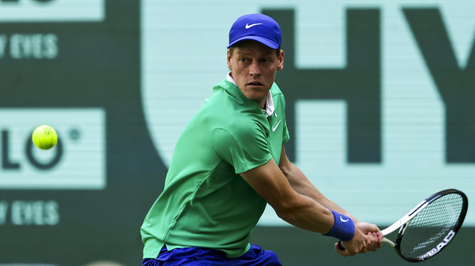 Tennis: Sinner ancora n.1 Atp. Quattro italiani nella top 40