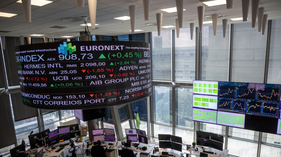 Borsa: l'Europa apre positiva, Parigi +0,62%
