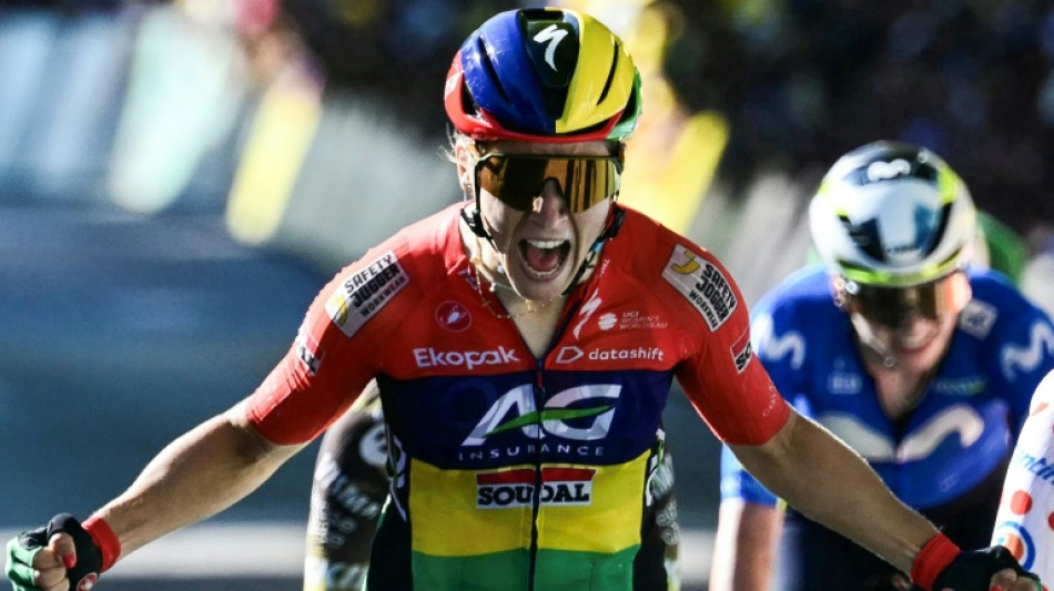 Le Court sprints to stage six Tour de France Femmes win