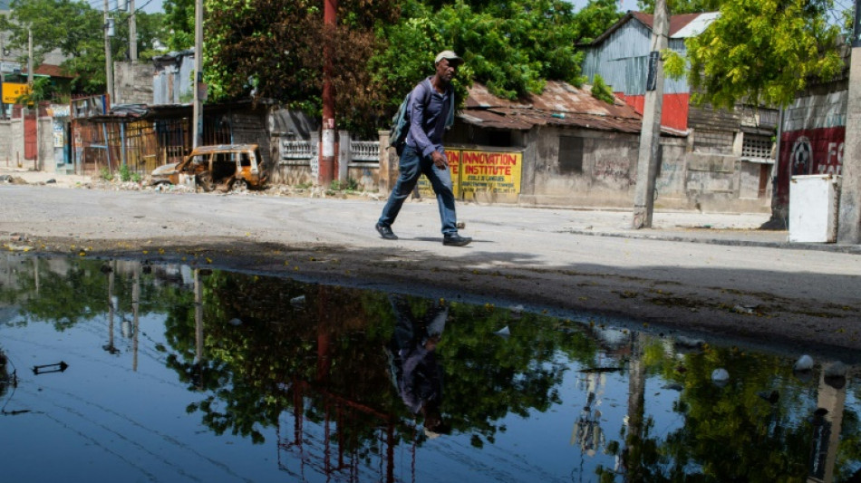 Au moins 40 morts dans l'ncendie d'un bateau de migrants au large d'Ha&iuml;ti