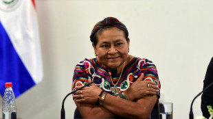 La premio nobel Rigoberta Menchú se naturaliza mexicana