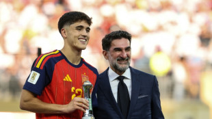 'Ele &eacute; meu &iacute;dolo, e tamb&eacute;m sinto pena', diz Cubars&iacute; sobre Messi