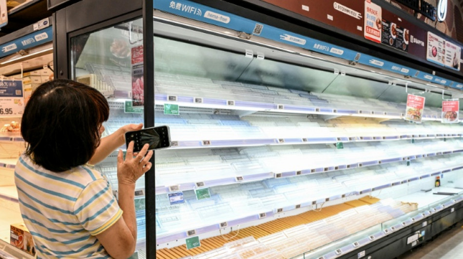 Hong Kong se pr&eacute;pare &agrave; une "menace grave" &agrave; l'approche du super typhon Ragasa