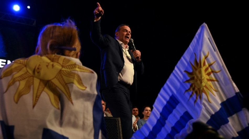 Governista Delgado diz que 'maioria silenciosa' vai eleg&ecirc;-lo presidente do Uruguai