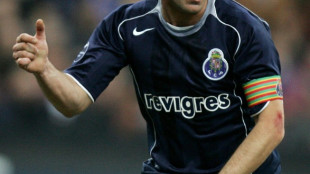 Morre Jorge Costa, capit&atilde;o do Porto campe&atilde;o da Champions em 2004
