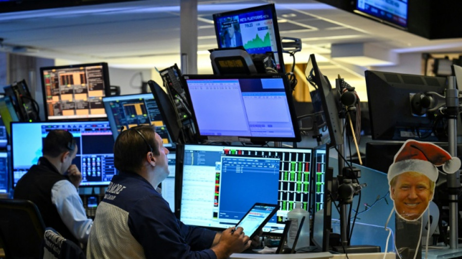 Wall Street cl&ocirc;ture en berne, min&eacute;e par l'emploi am&eacute;ricain&nbsp;