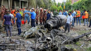 Al menos 16 muertos al estrellarse un avión militar contra una escuela en Bangladés