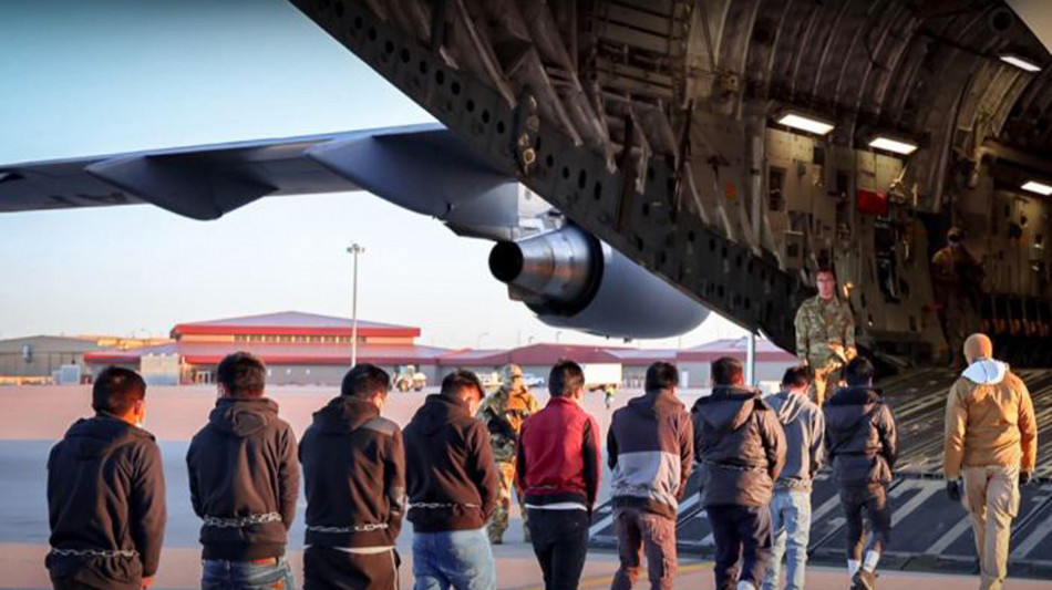 Casa Bianca chiede a Corte Suprema di autorizzare espulsioni
