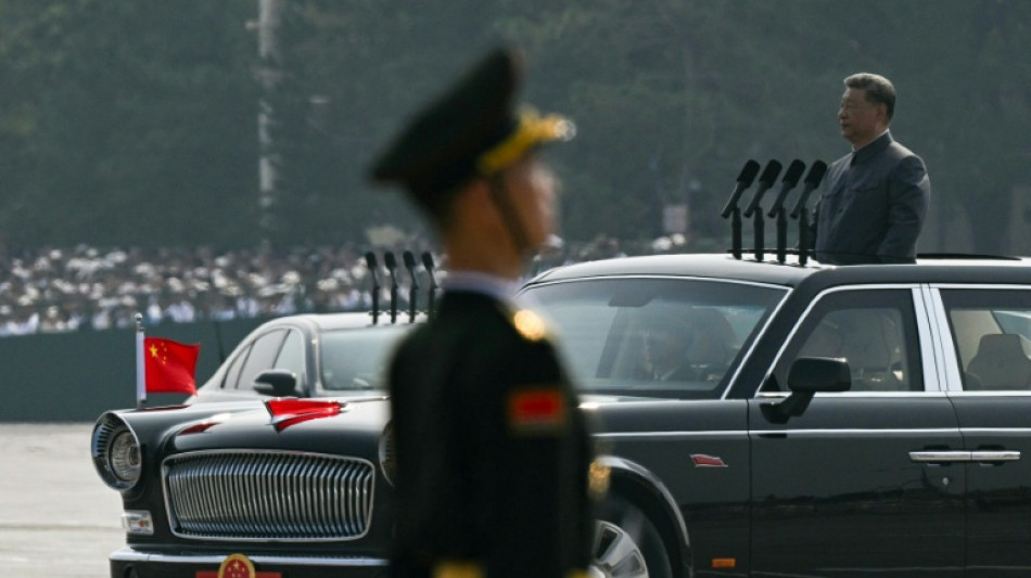 Machtdemonstration in Peking: Chinas Milit&auml;rparade im Beisein von Kim und Putin
