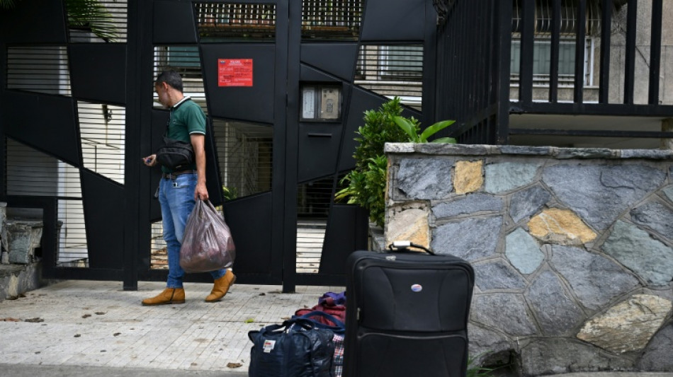Ao menos 68 pessoas morreram em terremotos no marco zero de Caracas