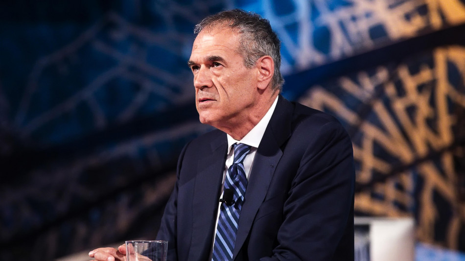 Cottarelli, da dazi e dollaro impatto 20%, ma non sar&agrave; tracollo