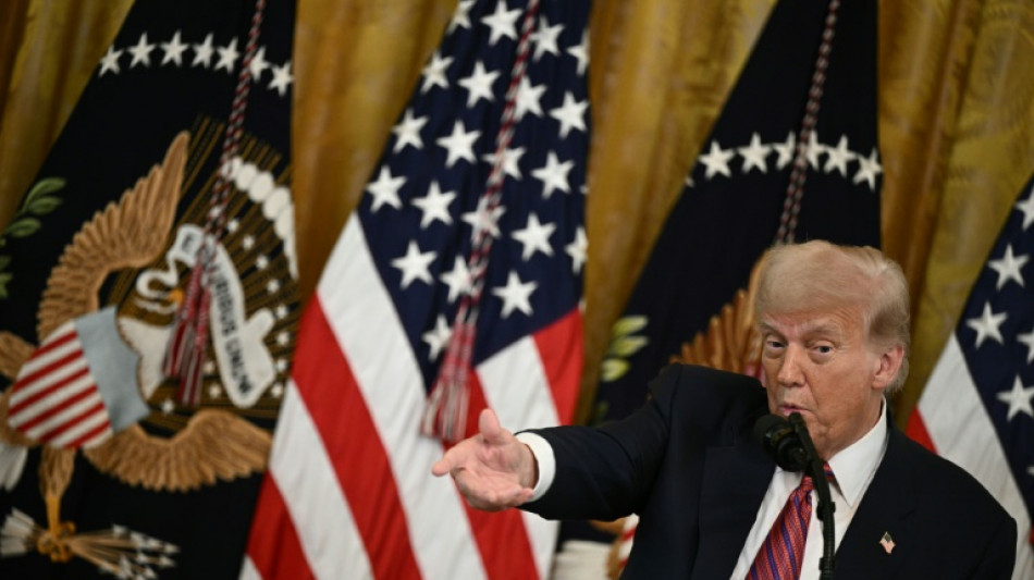 Cae el apoyo de EEUU a las deportaciones de Trump, según encuestas
