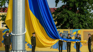 Ucrania "luchar&aacute; hasta el final", promete Zelenski al cumplirse seis meses de guerra